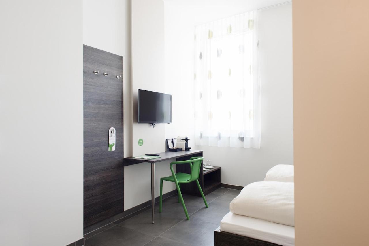 Eee Hotel Traun Εξωτερικό φωτογραφία